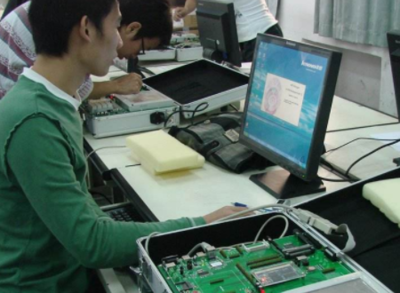 計算機科學與技術專業方向解析 軟件開發（.NET/Java）與計算機軟件技術服務